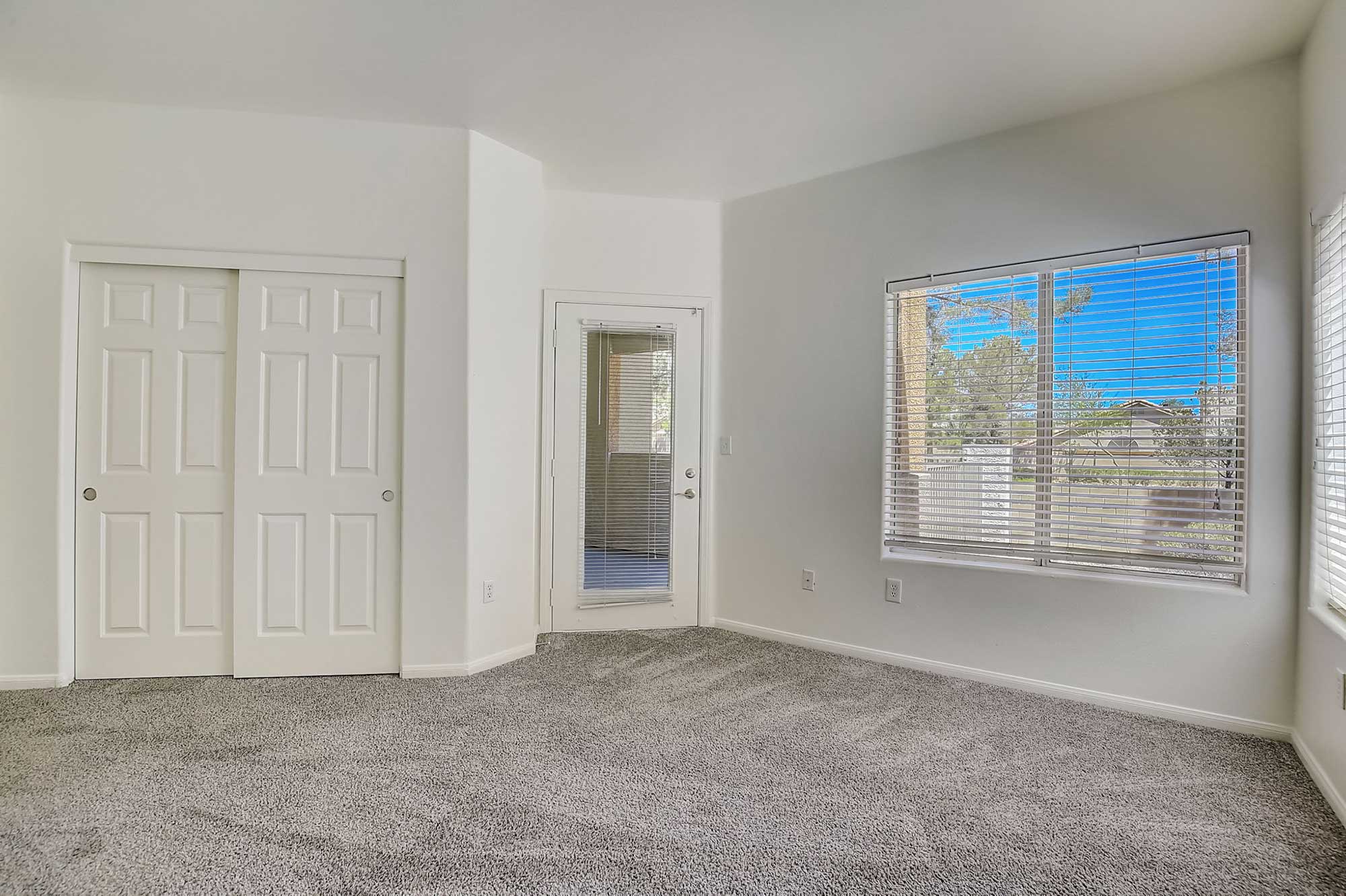 ritiro apartments interior master bedroom